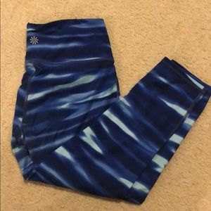 Athleta 7/8th length blue/light blue legging XS